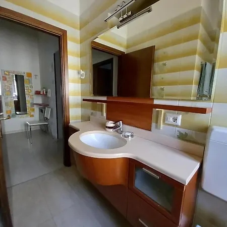 Sunny Apartment