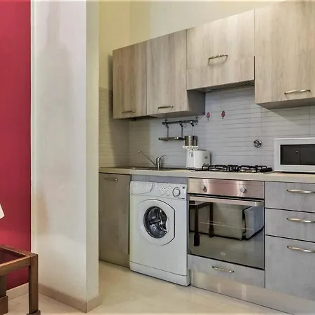Sunny Apartment *